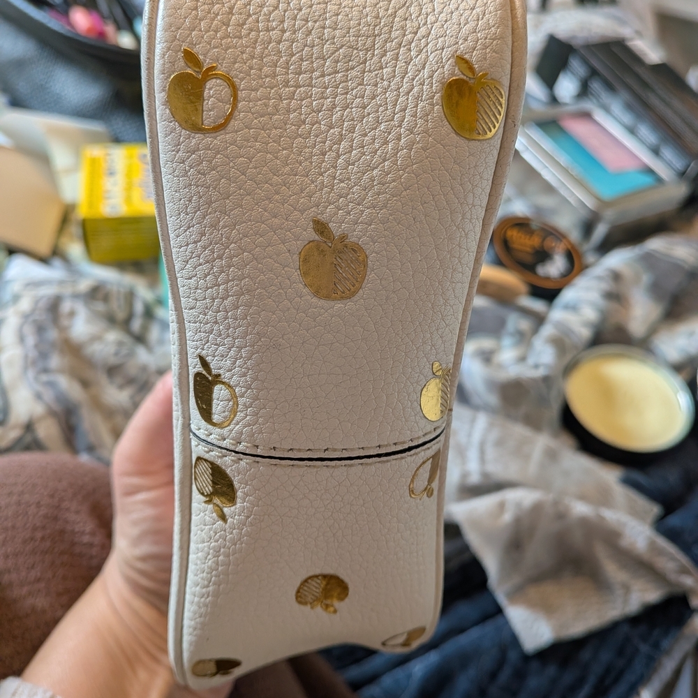 Coach North South Camera Apple Gold & White Crossbody Bag Exclusive - Picture 7 of 11